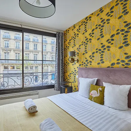 Centre De By Prestige * Parigi